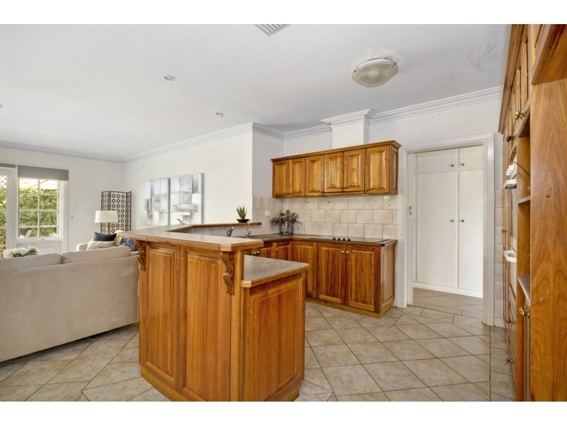 17 Allendale Avenue, Novar Gardens SA 5040