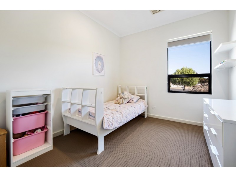 26 Waterman Terrace, Mitchell Park SA 5043