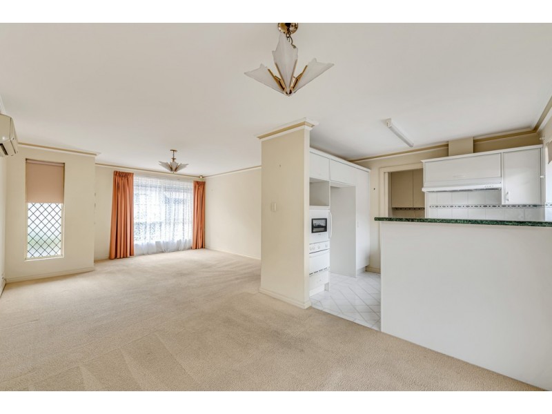 2/15 Dunrobin Road, Hove SA 5048