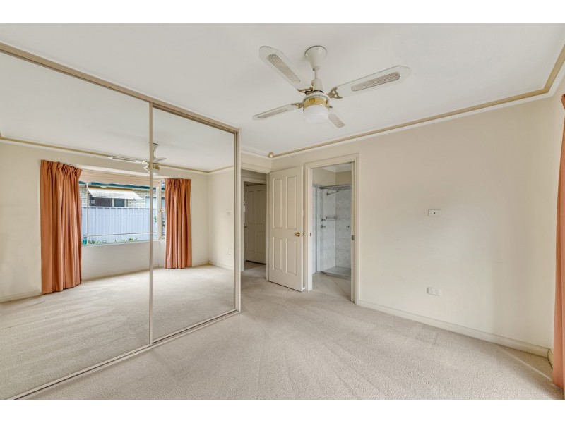 2/15 Dunrobin Road, Hove SA 5048