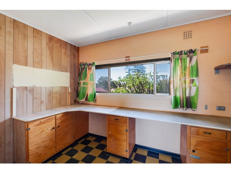 84 Winston Avenue, Melrose Park SA 5039