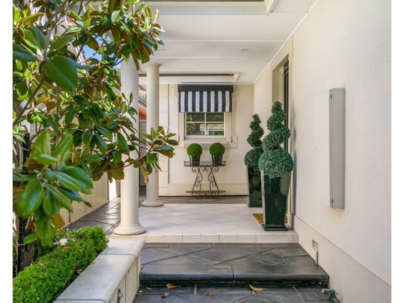 27 Hoylake Street, Novar Gardens SA 5040