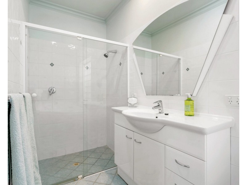 27 Hoylake Street, Novar Gardens SA 5040