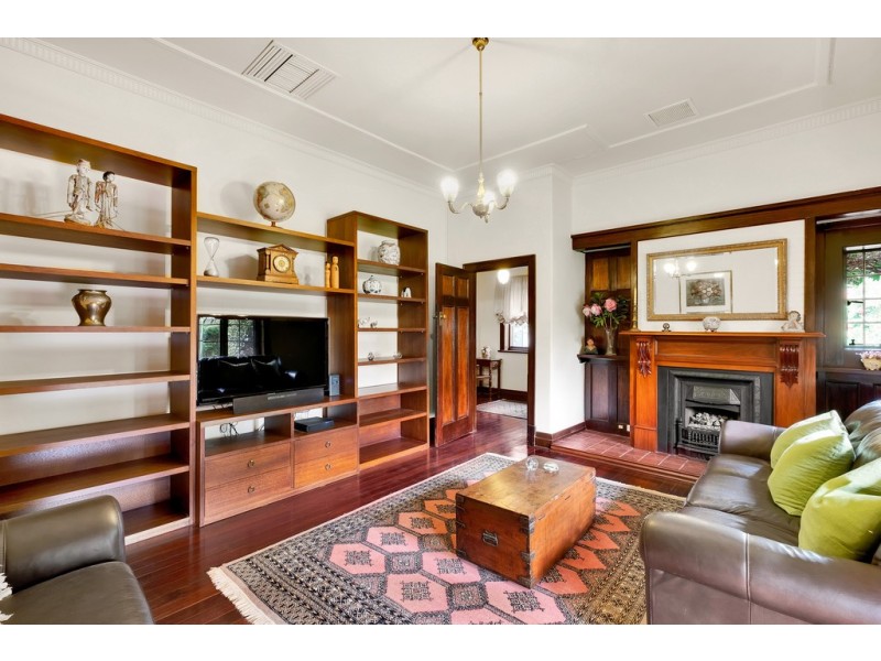 44 Maxwell Terrace, Glengowrie SA 5044