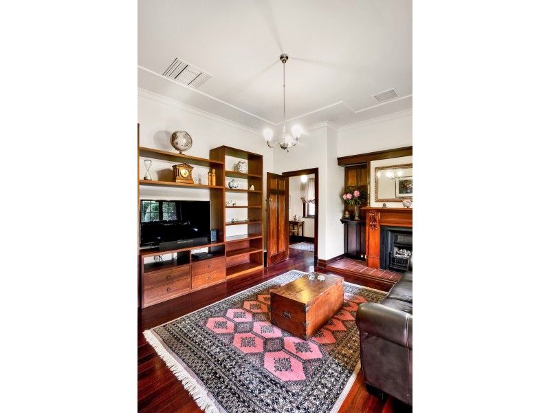 44 Maxwell Terrace, Glengowrie SA 5044