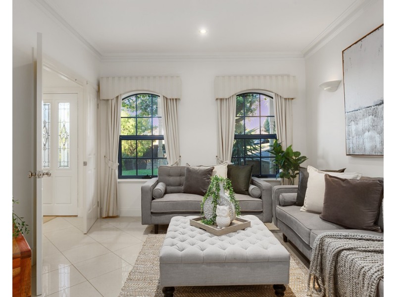 6 Blyth Street, Glen Osmond SA 5064