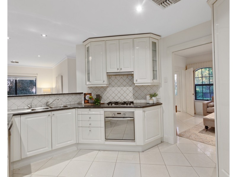 6 Blyth Street, Glen Osmond SA 5064