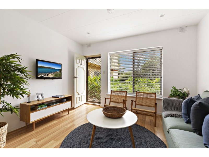 4/180 Seaview Road, Henley Beach South SA 5022