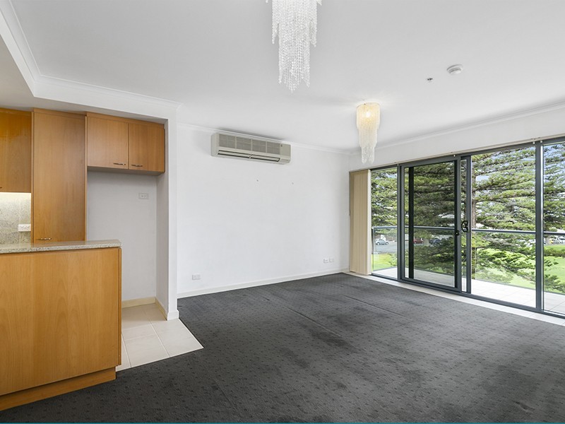 32/1 Chappell Drive, Glenelg SA 5045