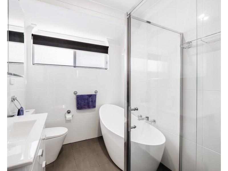 3/7 Sandpiper Place, West Lakes Shore SA 5020