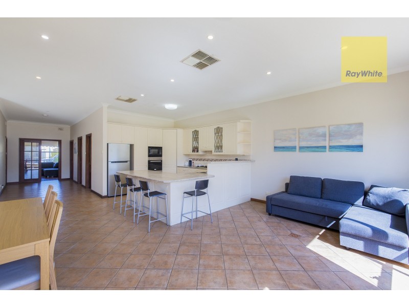 8 Brooklyn Avenue, Glenelg North SA 5045