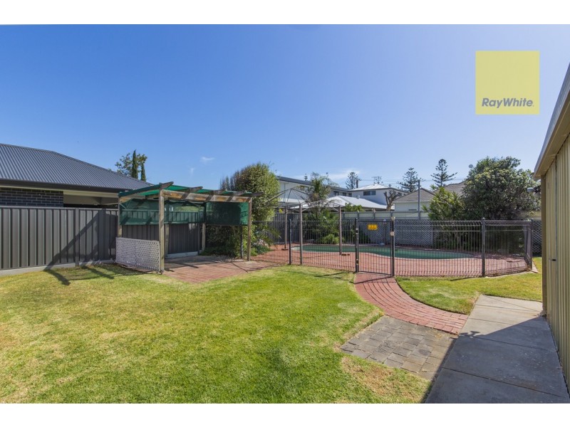 8 Brooklyn Avenue, Glenelg North SA 5045