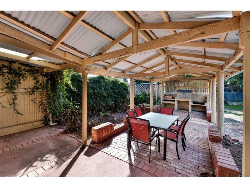 19 Bahloo Avenue, Mitchell Park SA 5043
