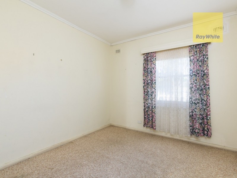 12 Howden Road, Fulham SA 5024