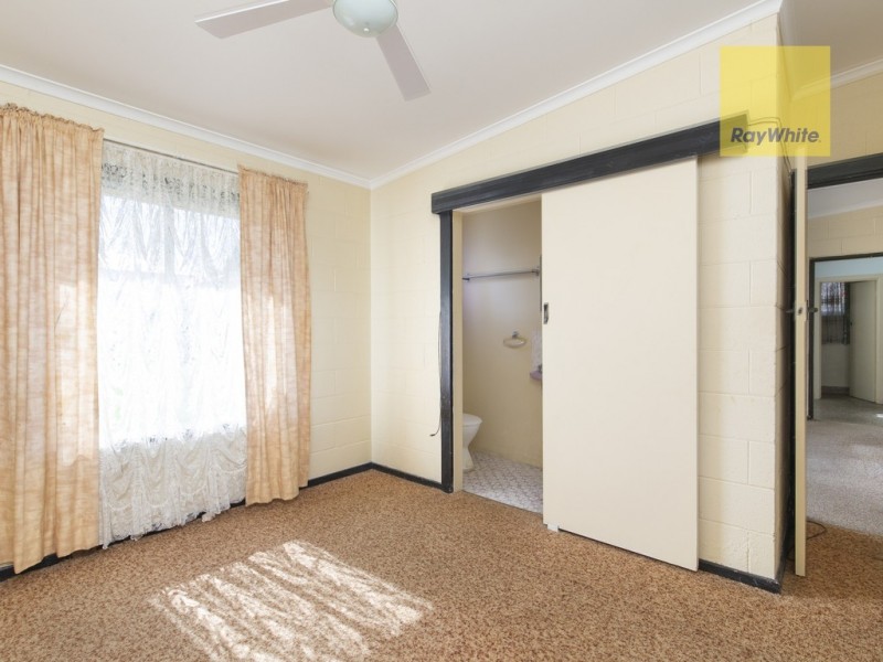 12 Howden Road, Fulham SA 5024