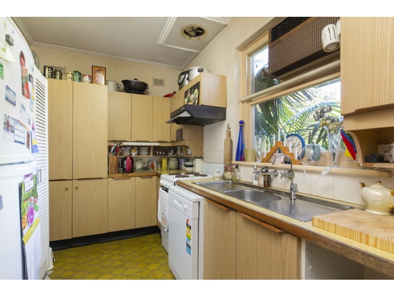 11 Cummins Street, Novar Gardens SA 5040