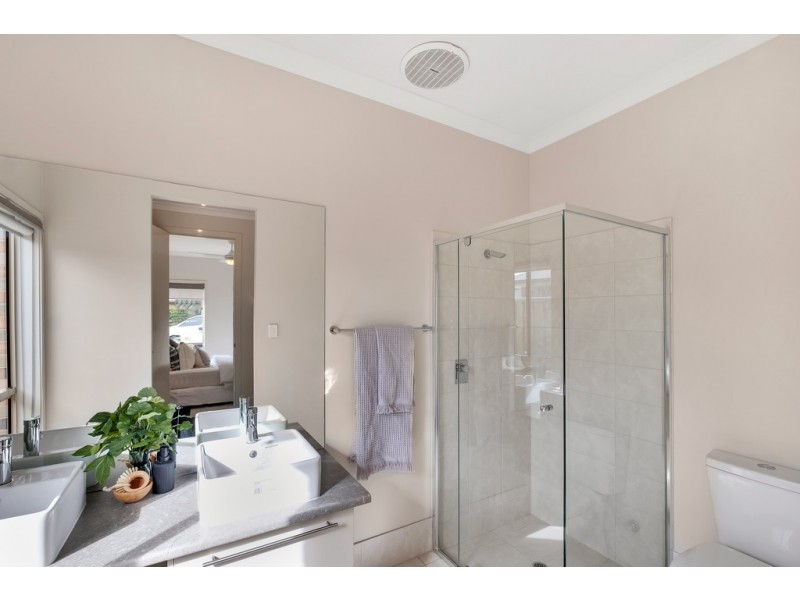 1b Oakleigh Road, Marion SA 5043