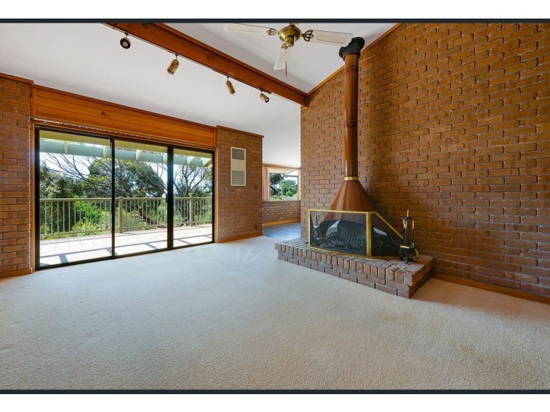 8 Cowell Crescent, Pasadena SA 5042