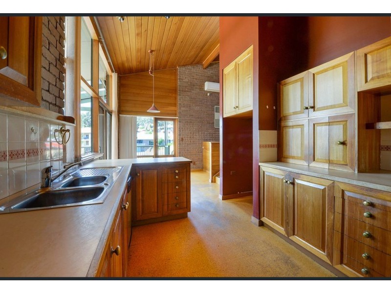 8 Cowell Crescent, Pasadena SA 5042