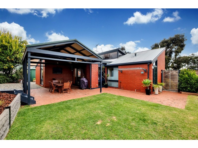 13 University Way, Bellevue Heights SA 5050