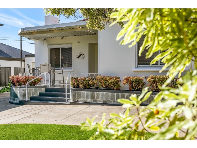 27 Stewart Street, South Brighton SA 5048