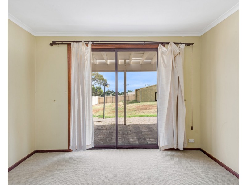 8 Fryer Street, Hallett Cove SA 5158