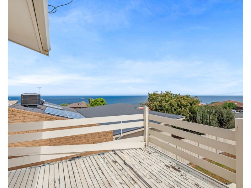 8 Fryer Street, Hallett Cove SA 5158