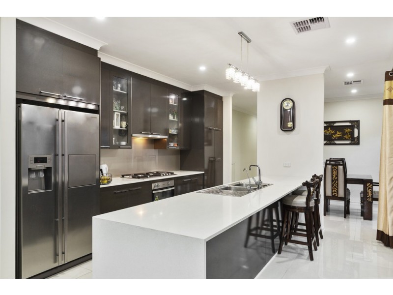 12 Scope Road, Woodcroft SA 5162