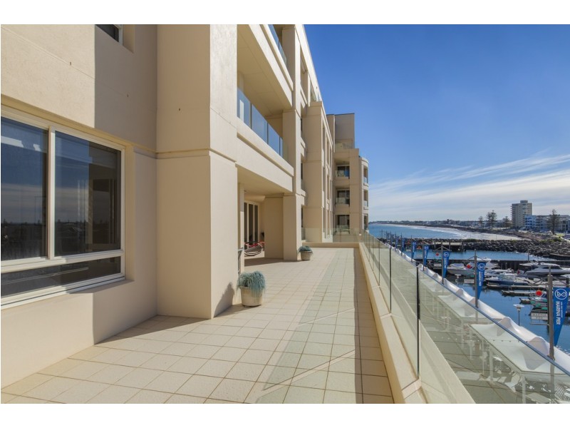 35/5 Holdfast Promenade, Glenelg SA 5045