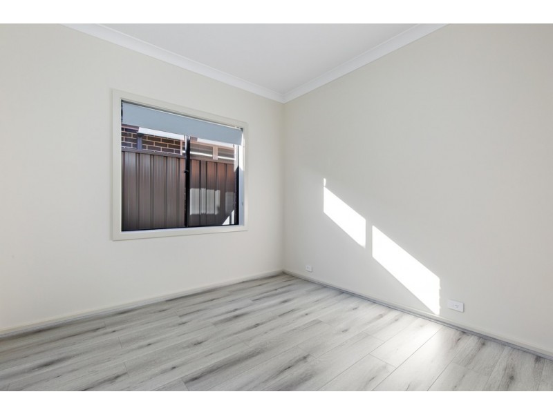 13a Australian Avenue, Clovelly Park SA 5042