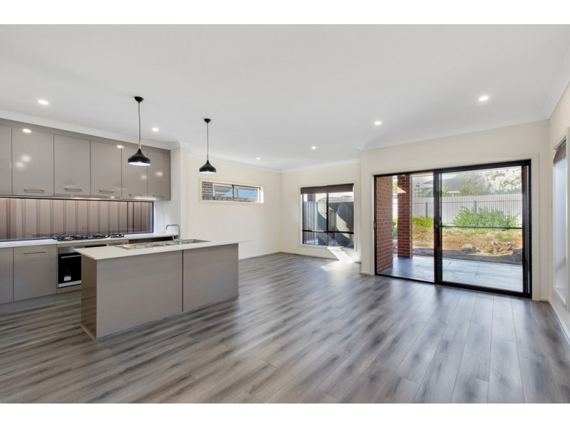 13a Australian Avenue, Clovelly Park SA 5042