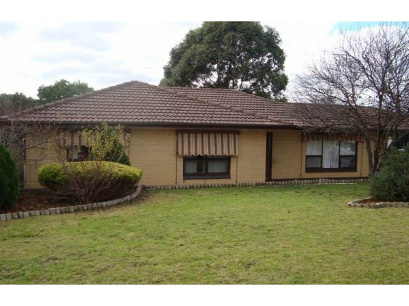 25 Desmond Road, Hackham SA 5163