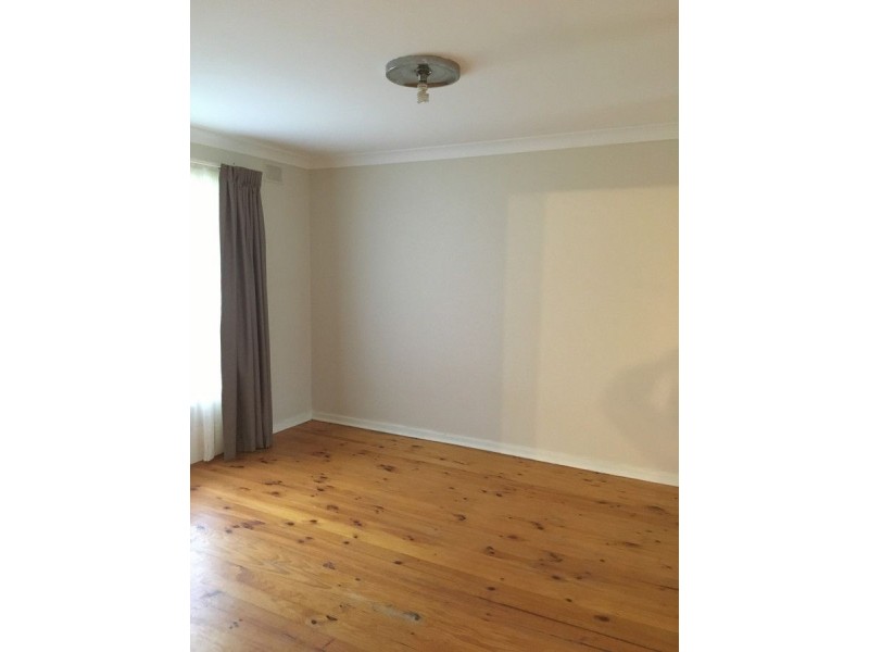 25 Desmond Road, Hackham SA 5163