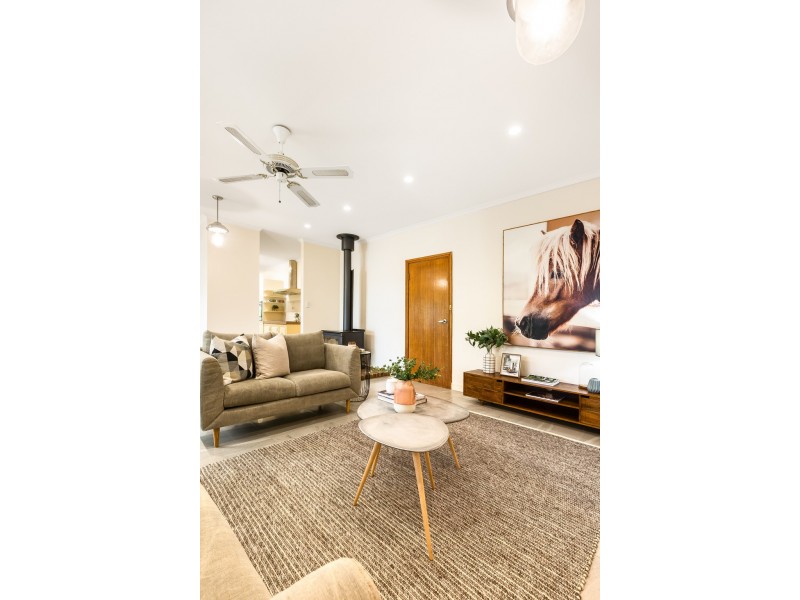 12 Hillview Street, Crafers West SA 5152