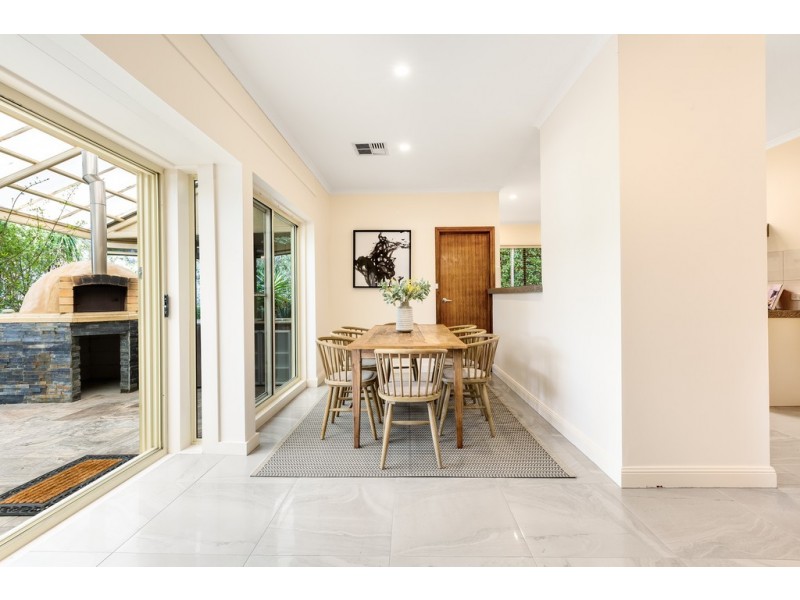 12 Hillview Street, Crafers West SA 5152