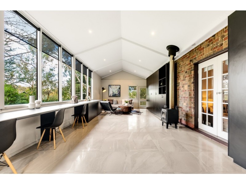 12 Hillview Street, Crafers West SA 5152