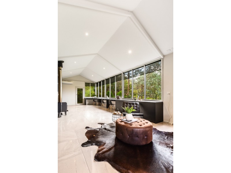 12 Hillview Street, Crafers West SA 5152