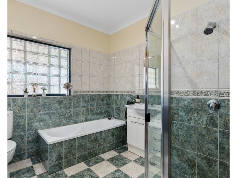 6 Stroma Road, Marion SA 5043