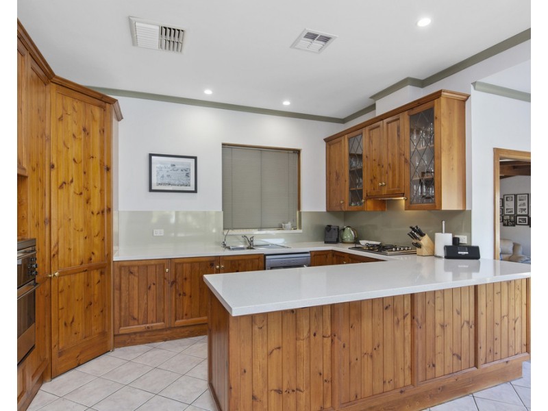 6 Stroma Road, Marion SA 5043