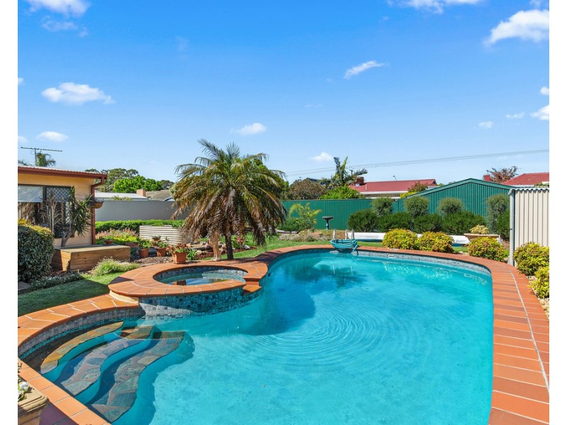 6 Stroma Road, Marion SA 5043