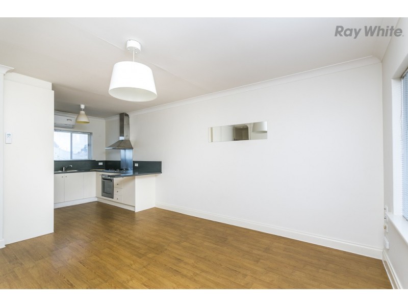 4/26 Wellington Street, Glandore SA 5037