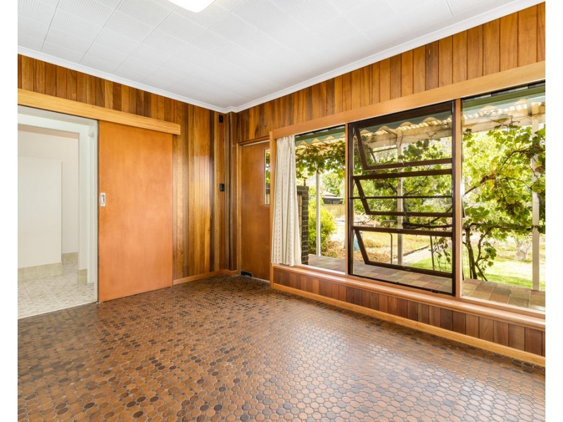 4 Sweetwater Street, Seacombe Gardens SA 5047