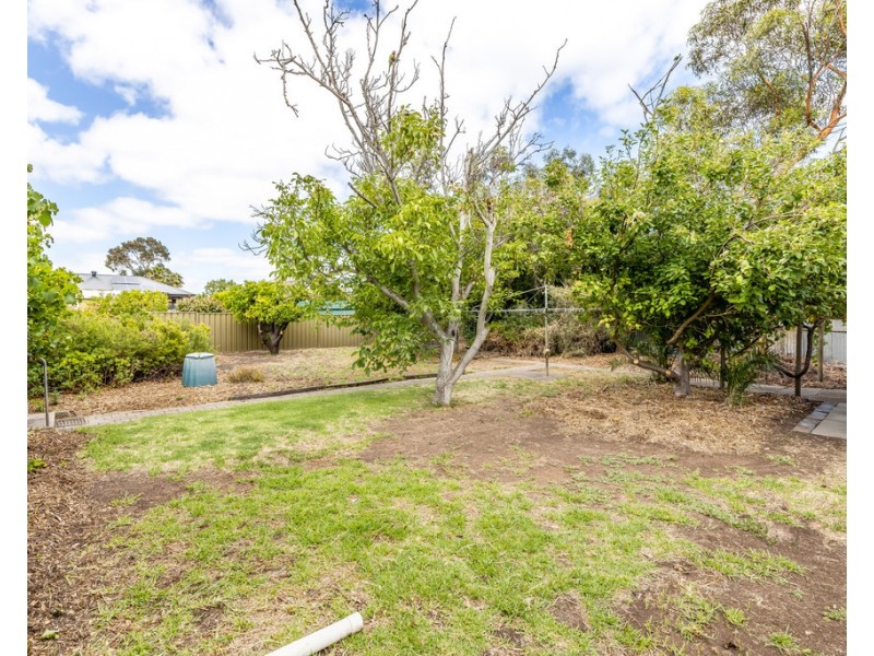 4 Sweetwater Street, Seacombe Gardens SA 5047