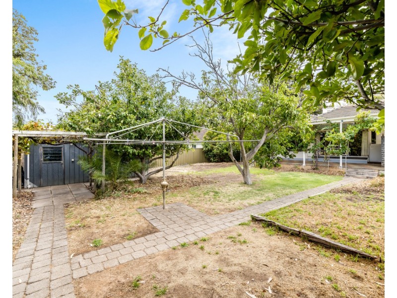 4 Sweetwater Street, Seacombe Gardens SA 5047