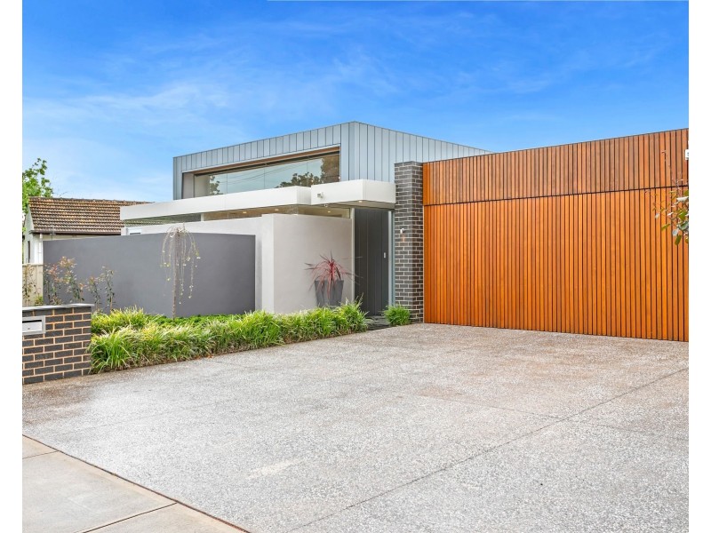 33 Ballara Avenue, Warradale SA 5046