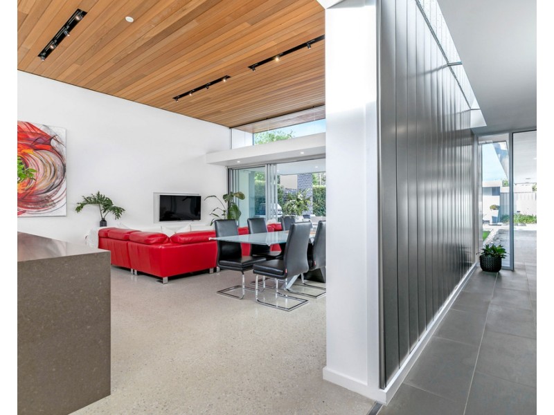 33 Ballara Avenue, Warradale SA 5046