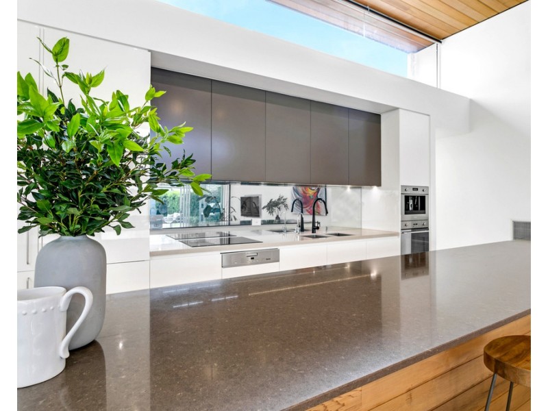 33 Ballara Avenue, Warradale SA 5046