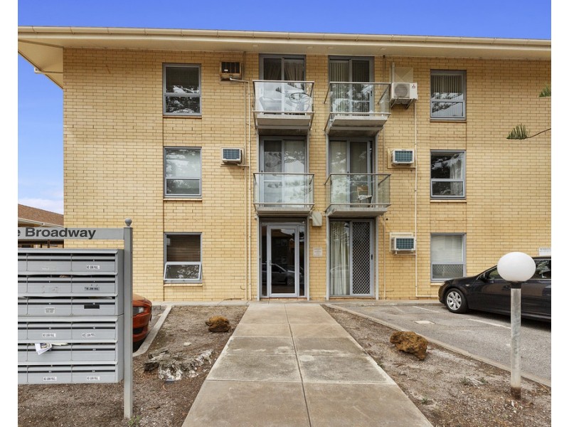 12/14 Broadway, Glenelg South SA 5045