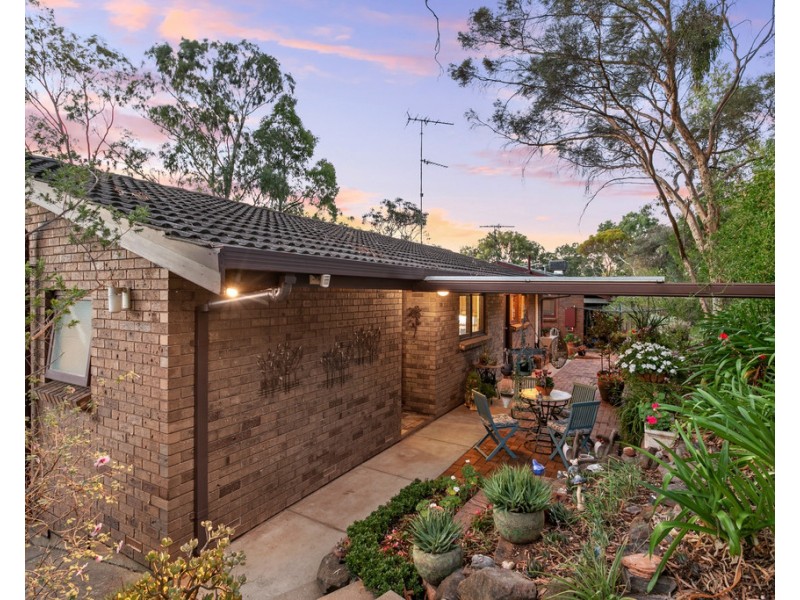 12 Currawong Crescent, Coromandel Valley SA 5051