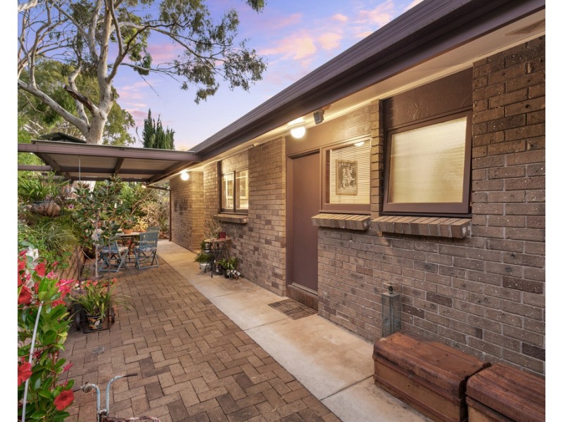 12 Currawong Crescent, Coromandel Valley SA 5051